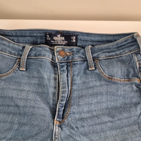 Blue Jeans - Picture 6 of 6